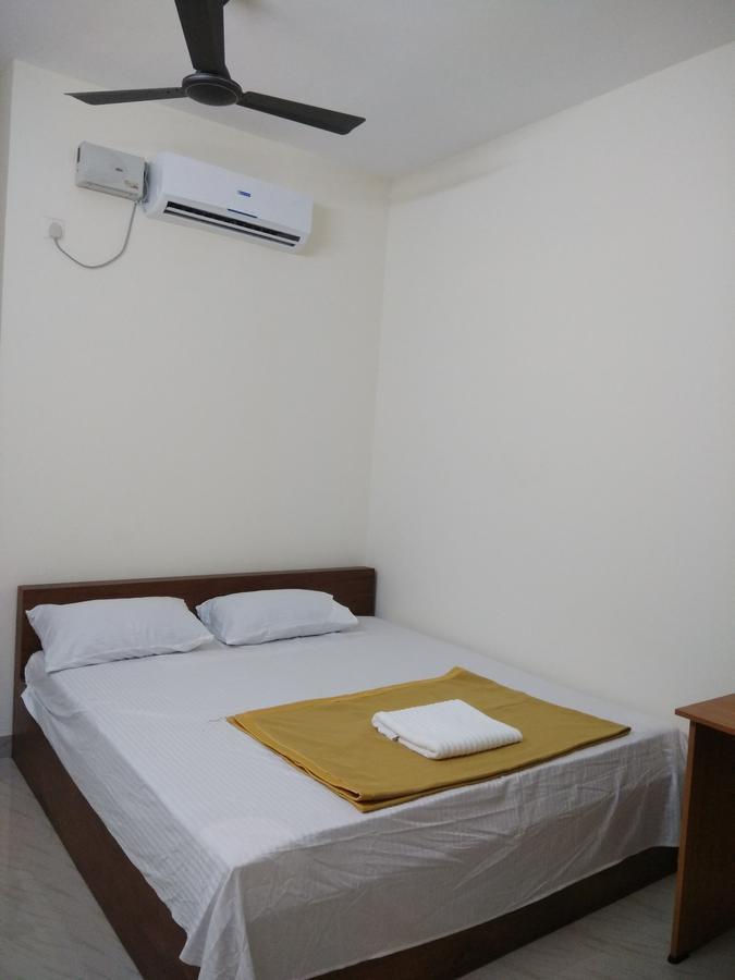 Guruvāyūr Manjira Lodge מראה חיצוני תמונה